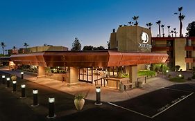 Doubletree By Hilton Phoenix Tempe 4*